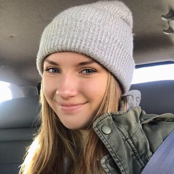 Meet your Posher, Kaylee - Picture 1 of 1